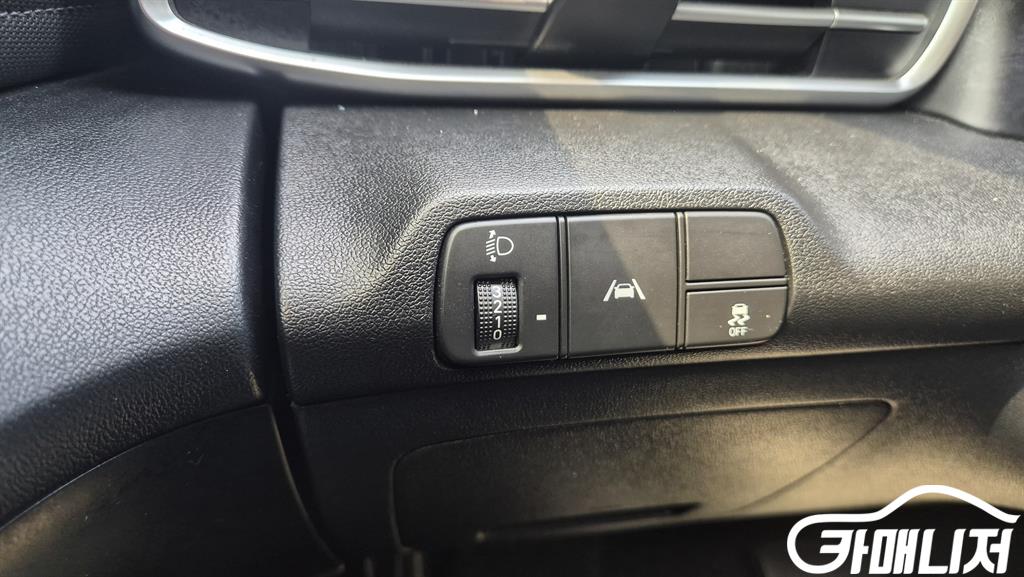 Hyundai Avante 1.6 Modern thumbnail 12