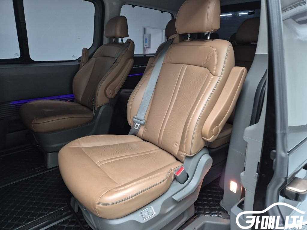 Hyundai Staria 4WD Diesel Lounge Inspiration thumbnail 12