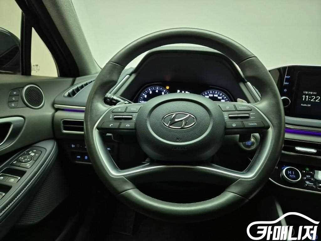 Hyundai Sonata 2.0 Premium Peulreoseu thumbnail 9