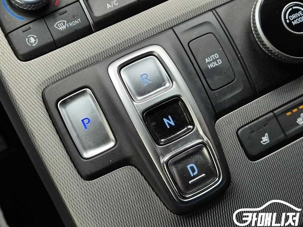 Hyundai Palisade Diesel 2.2 2WD thumbnail 8