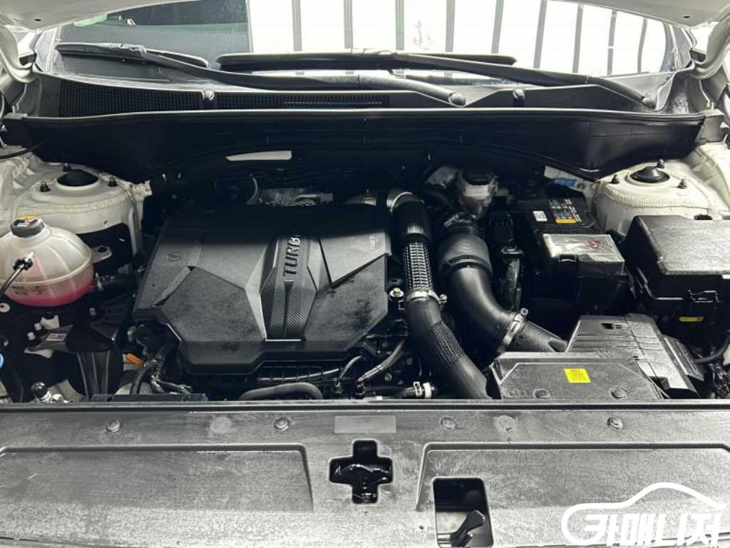 Hyundai Santa Fe The New Santa Fe Gasoline 2.5T 2WD Prestige thumbnail 18