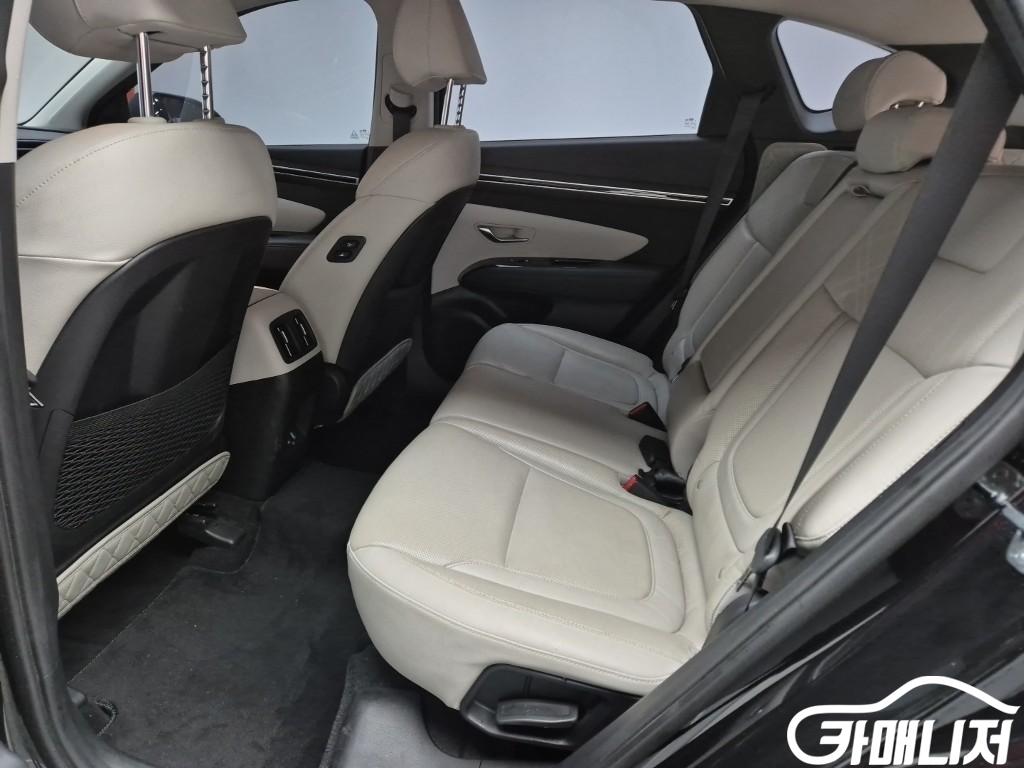 Hyundai Tucson Diesel 2.0 2WD Inspiration thumbnail 12