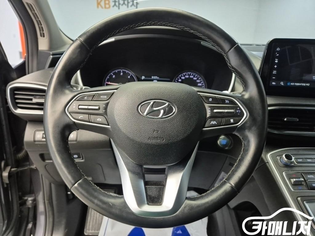 Hyundai Santa Fe The New Santa Fe Diesel 2.2 4WD Premium Choice thumbnail 9