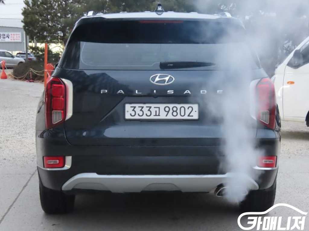 Hyundai Palisade Diesel 2.2 2WD thumbnail 4