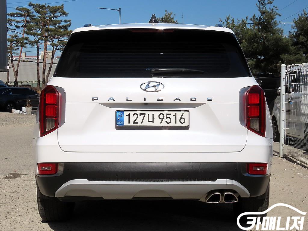 Hyundai Palisade Diesel 2.2 2WD thumbnail 4