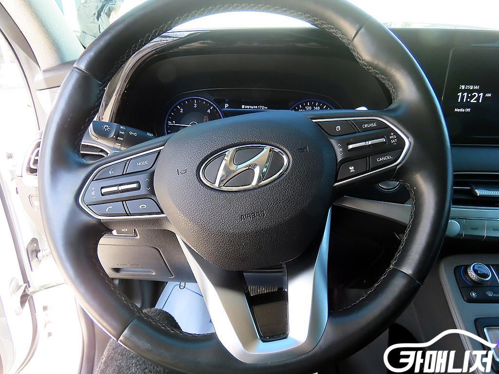 Hyundai Palisade Diesel 2.2 2WD thumbnail 8