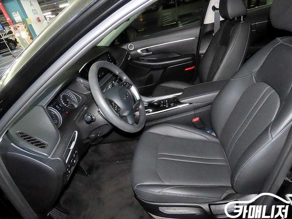 Hyundai Sonata Sonata Hybrid Smart thumbnail 6