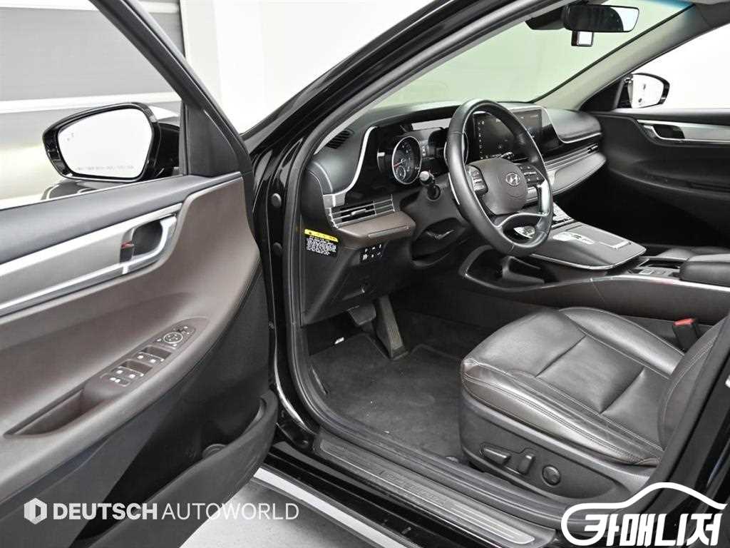 Hyundai Grandeur The New Grandeur IG 2.5 Premium Choice thumbnail 11