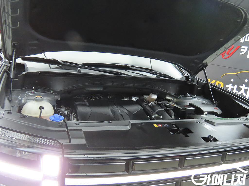 Hyundai Santa Fe Santa Fe MX5 Gasoline 2.5T 2WD Exclusive thumbnail 19