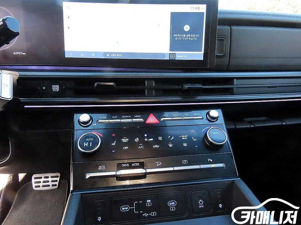 Hyundai Santa Fe Santa Fe Hybrid MX5 1.6T 2WD Calligraphy Black Ink thumbnail 12