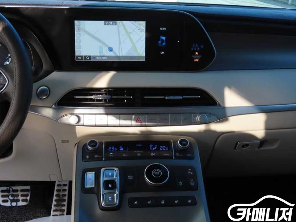 Hyundai Palisade Diesel 2.2 2WD thumbnail 11