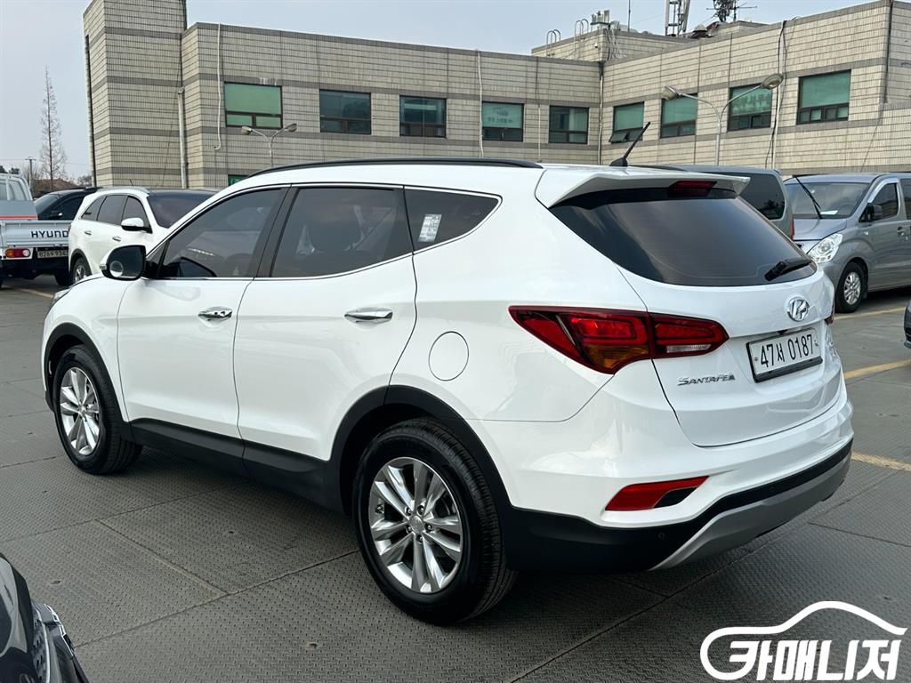 Hyundai Santa Fe Santa Fe The Prime Diesel 2.0 2WD thumbnail 6