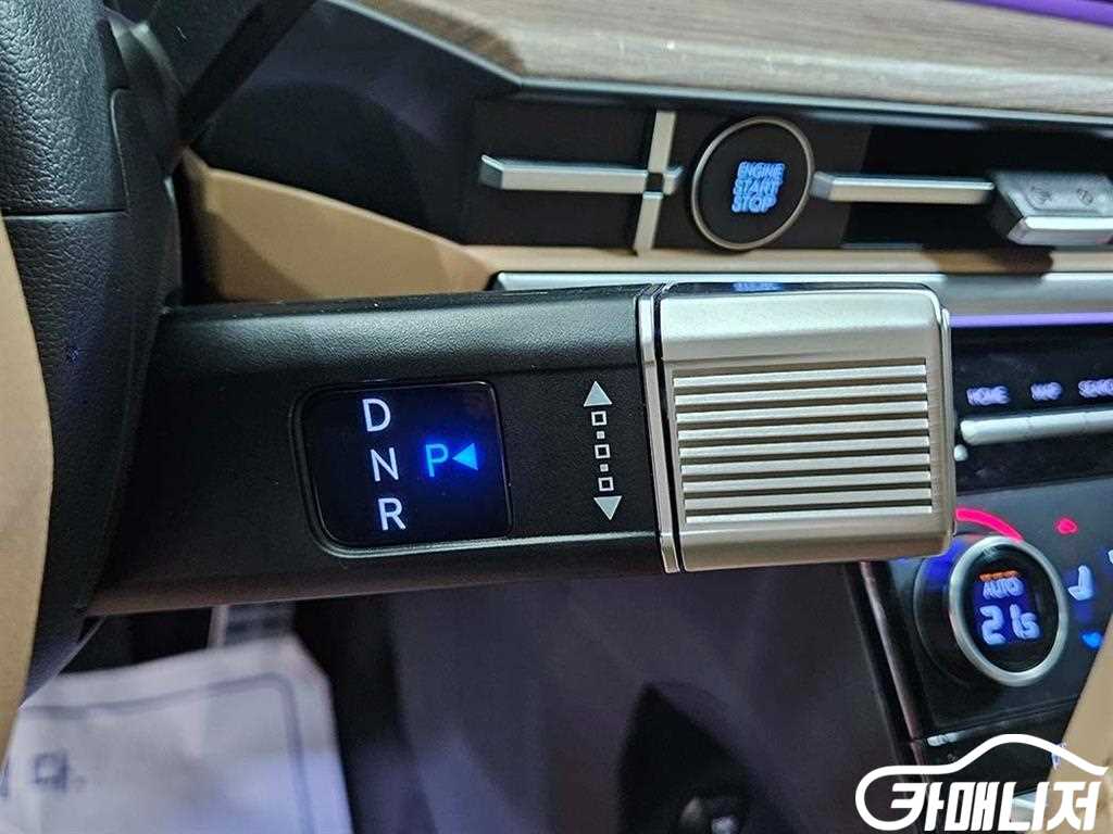 Hyundai Santa Fe Santa Fe Hybrid MX5 1.6T 4WD Prestige thumbnail 16