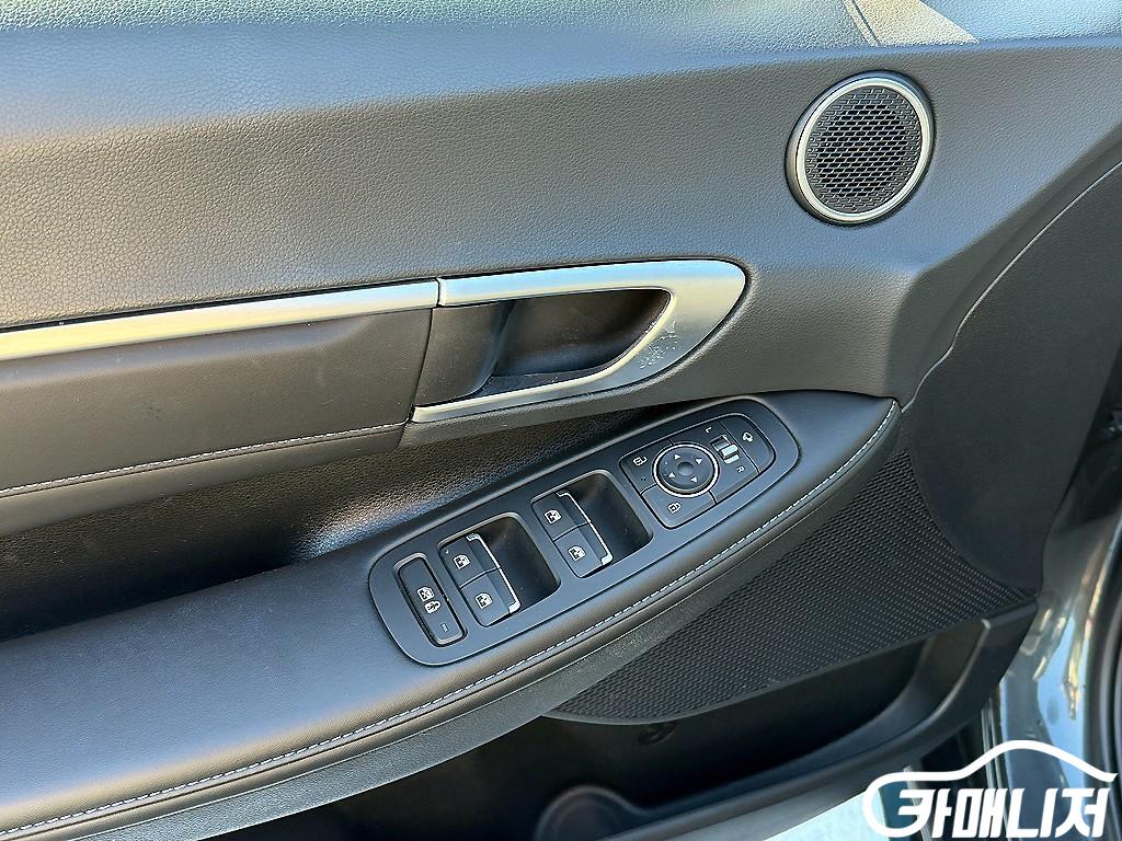 Hyundai Sonata Sonata The Edge LPG 2.0 thumbnail 12