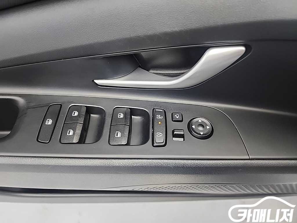 Hyundai Avante The New Avante Hybrid 1.6 HEV thumbnail 17