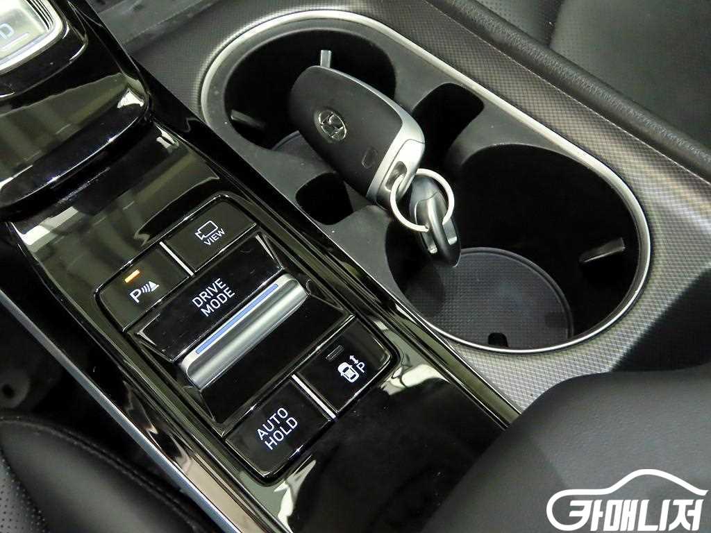 Hyundai Sonata 2.0 Premium Family thumbnail 11