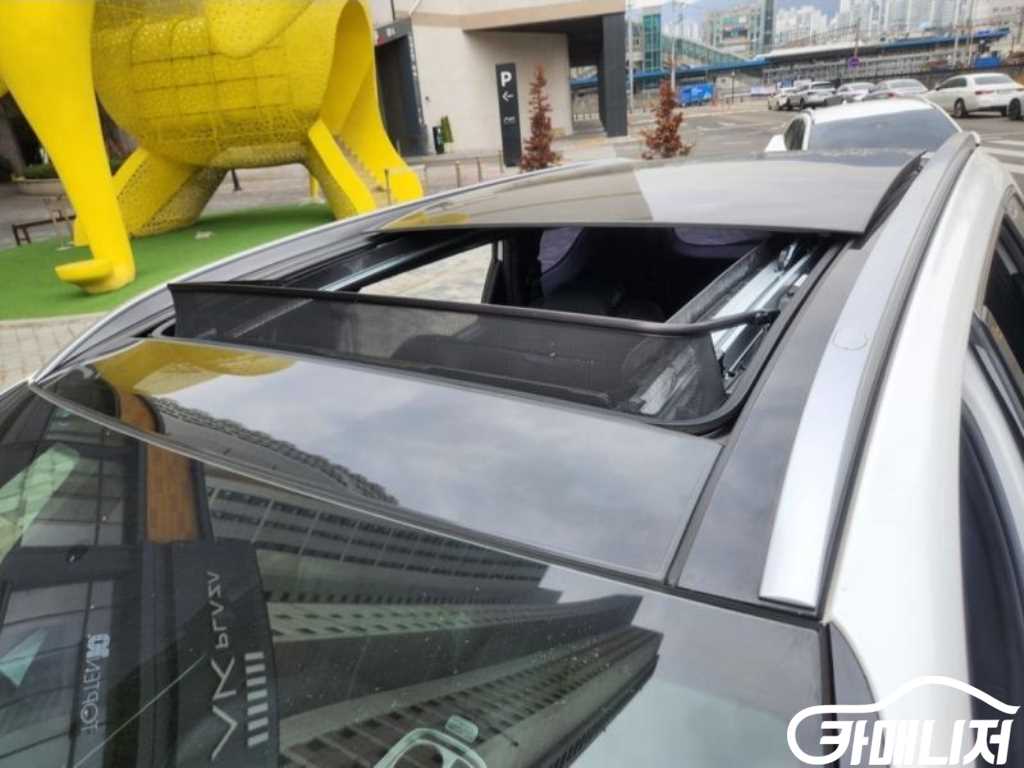 Hyundai Santa Fe The New Santa Fe Hybrid 1.6 4WD Calligraphy thumbnail 19