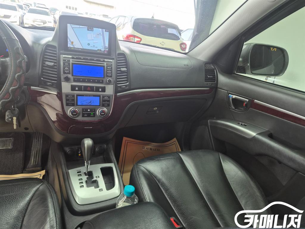 Hyundai Santa Fe Santa Fe Deo Style Diesel 2WD 2.0 MLX thumbnail 9