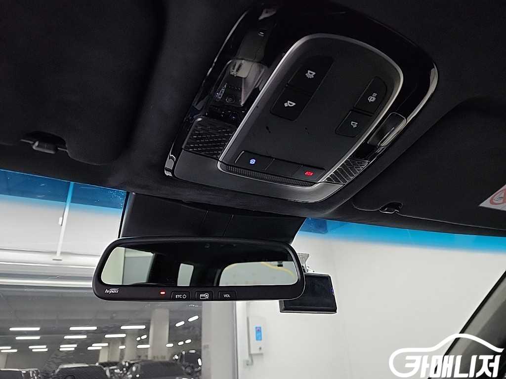 Hyundai Palisade Diesel 2.2 2WD thumbnail 16