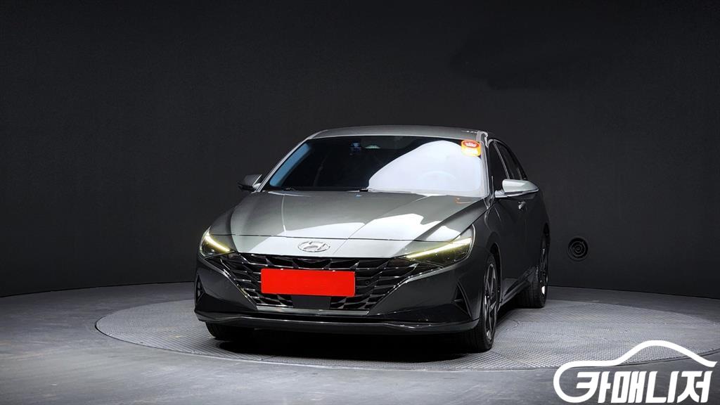 Hyundai Avante 1.6 Modern thumbnail 3