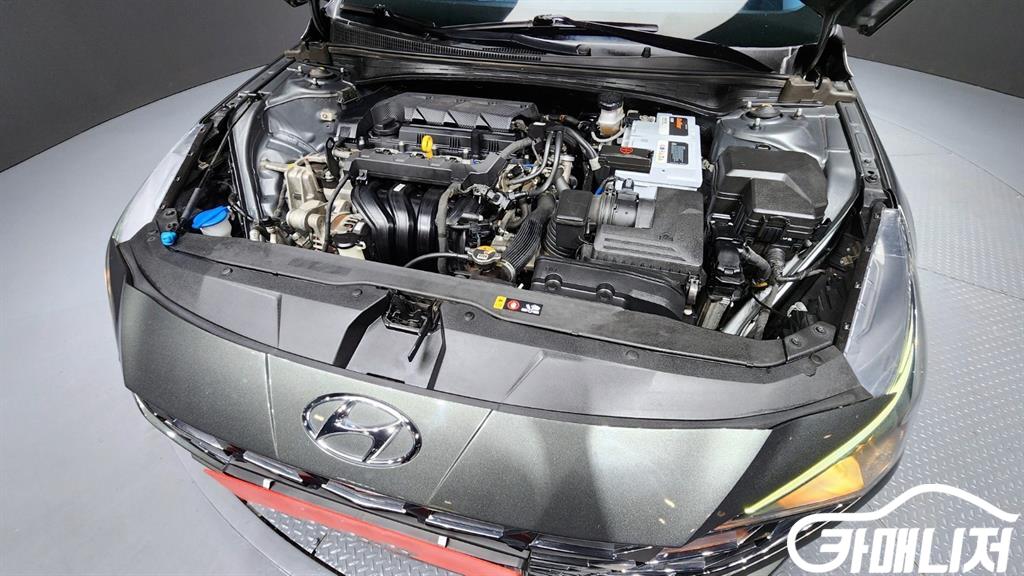 Hyundai Avante 1.6 Modern thumbnail 6