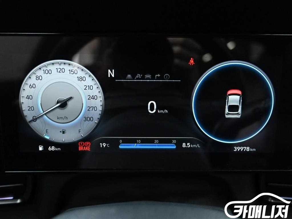 Hyundai Avante 2.0 N thumbnail 8