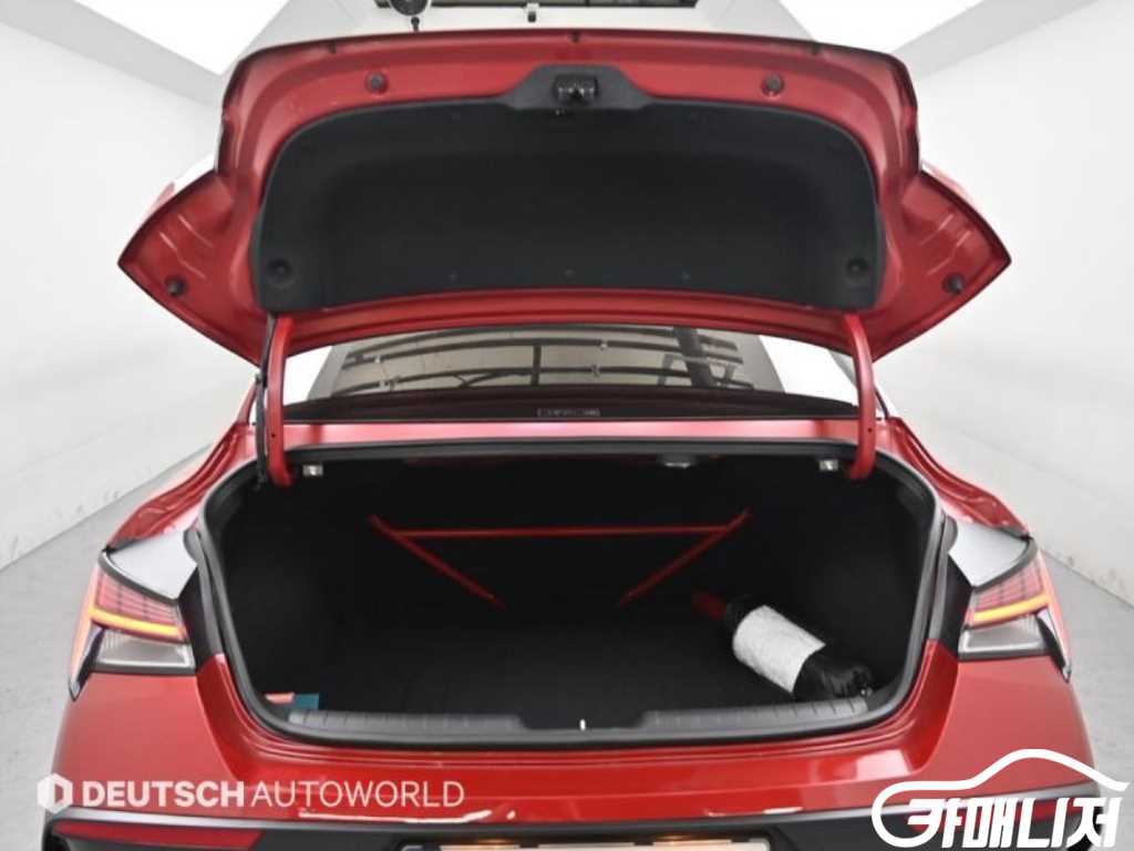 Hyundai Avante The New Avante 2.0 N thumbnail 19