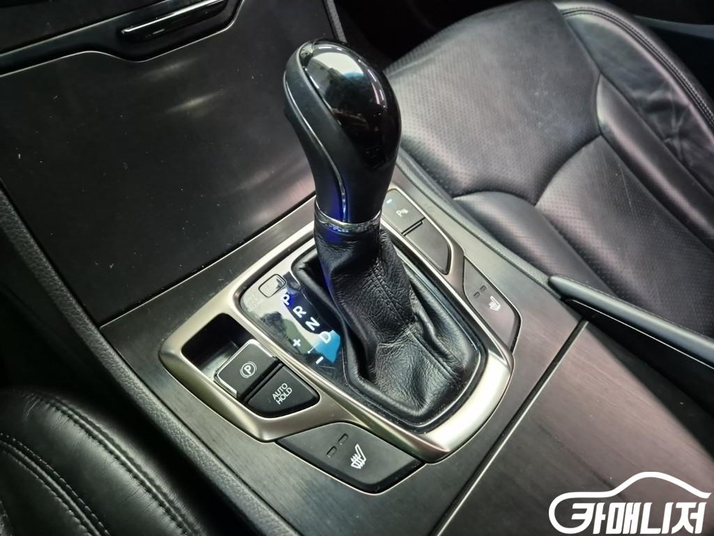 Hyundai Grandeur Grandeur HG Hybrid PREMIUM thumbnail 8