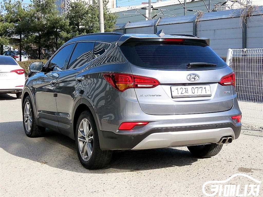Hyundai Santa Fe Santa Fe The Prime Diesel 2.2 2WD thumbnail 3