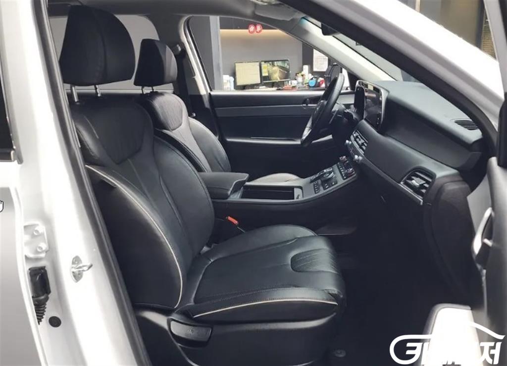 Hyundai Palisade Diesel 2.2 2WD thumbnail 11