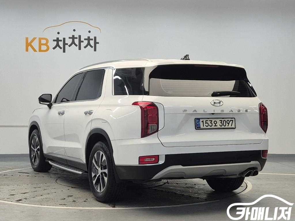 Hyundai Palisade Diesel 2.2 2WD thumbnail 2
