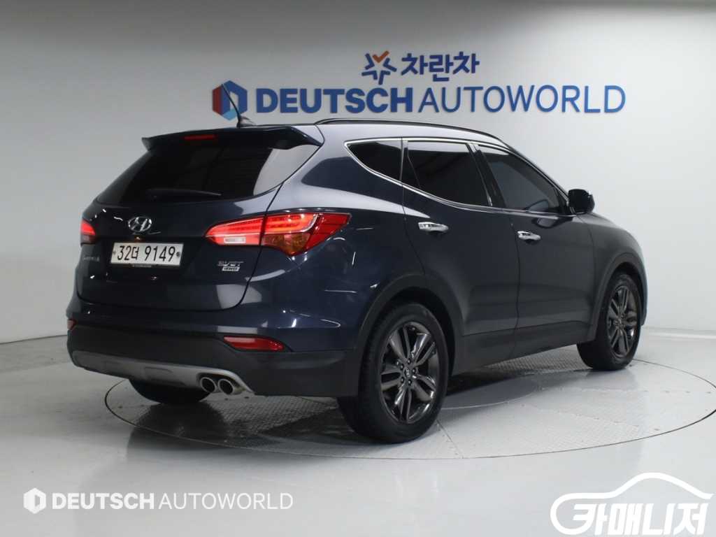 Hyundai Santa Fe Santa Fe DM Diesel 4WD 2.0 Exclusive thumbnail 2