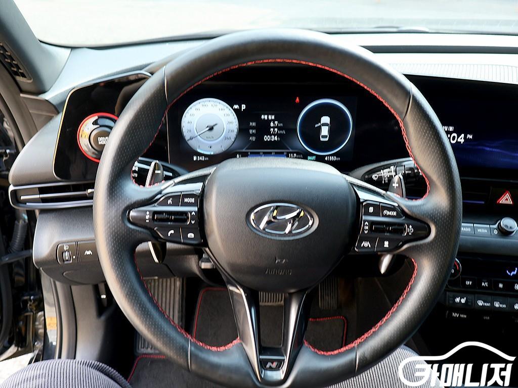 Hyundai Avante 1.6 Turbo N Line Inspiration thumbnail 8