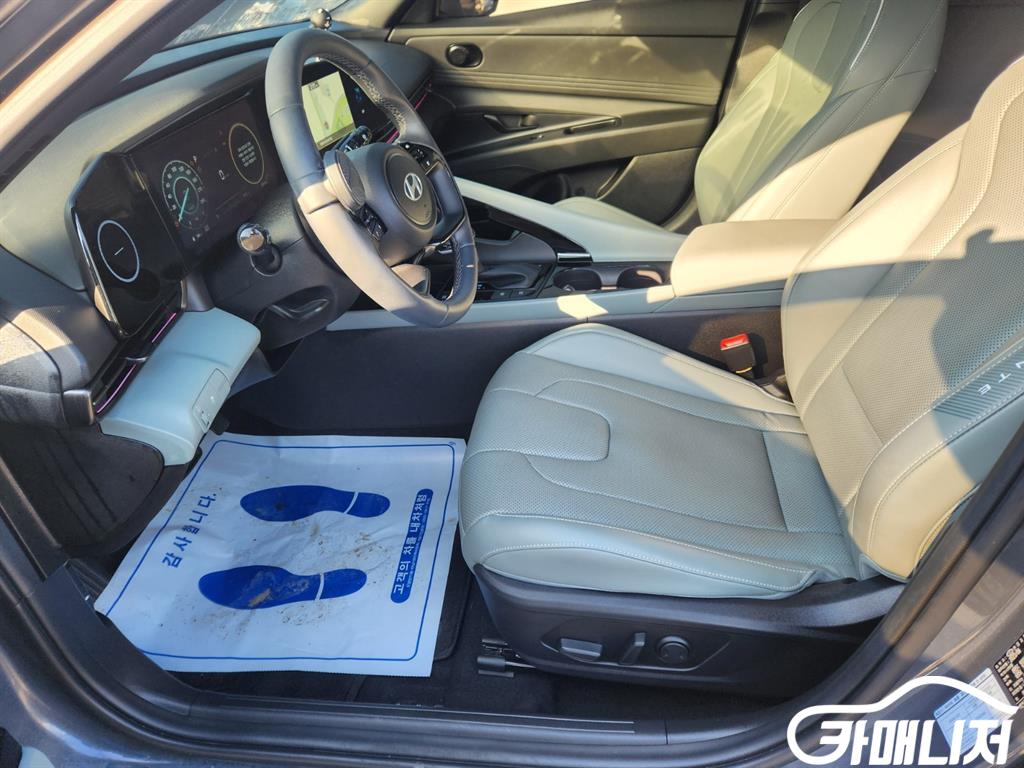 Hyundai Avante The New Avante 1.6 Gasoline thumbnail 13