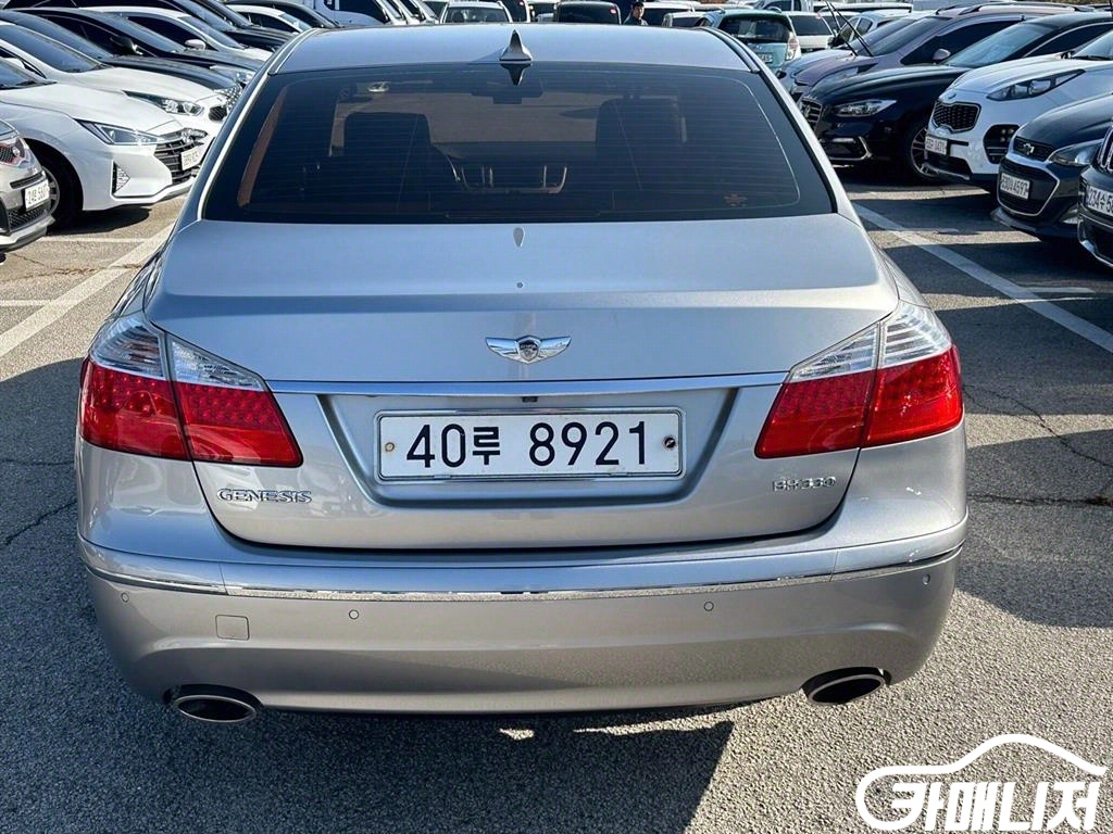 Hyundai Genesis BH330 LUXYRY thumbnail 5