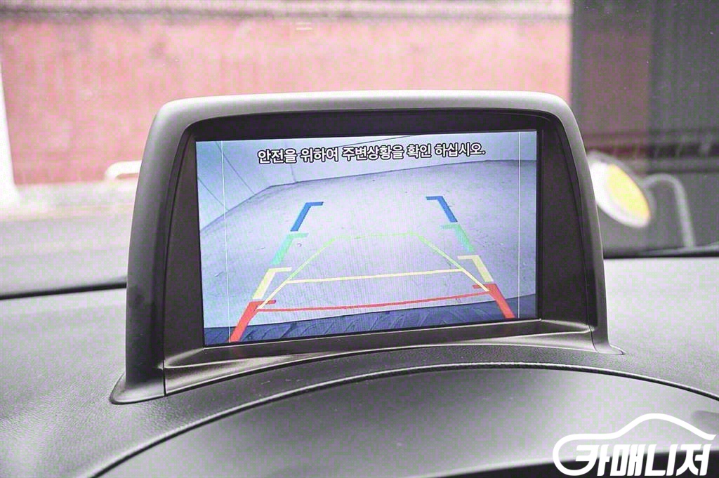 Hyundai Starex The New Grand Starex Child Safety Vehicle LPi thumbnail 14