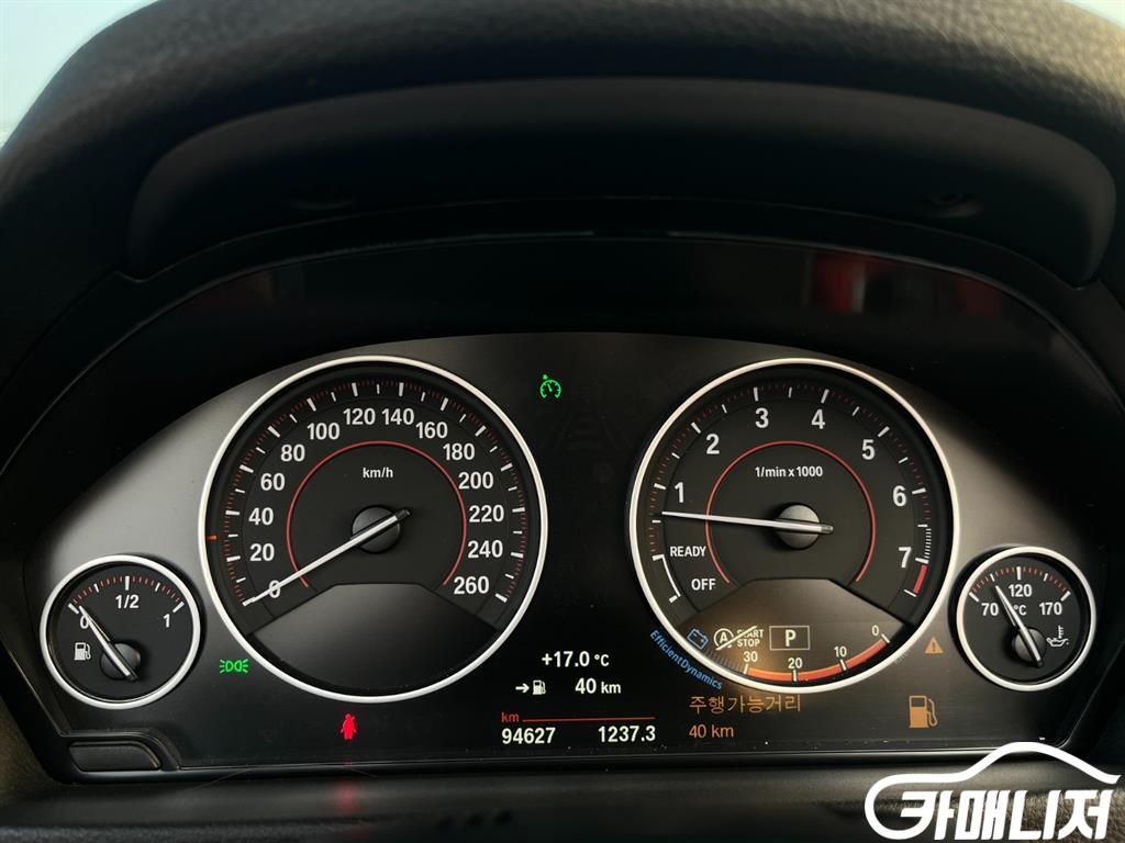 BMW 4 Series 428i Convertible M Sport thumbnail 6